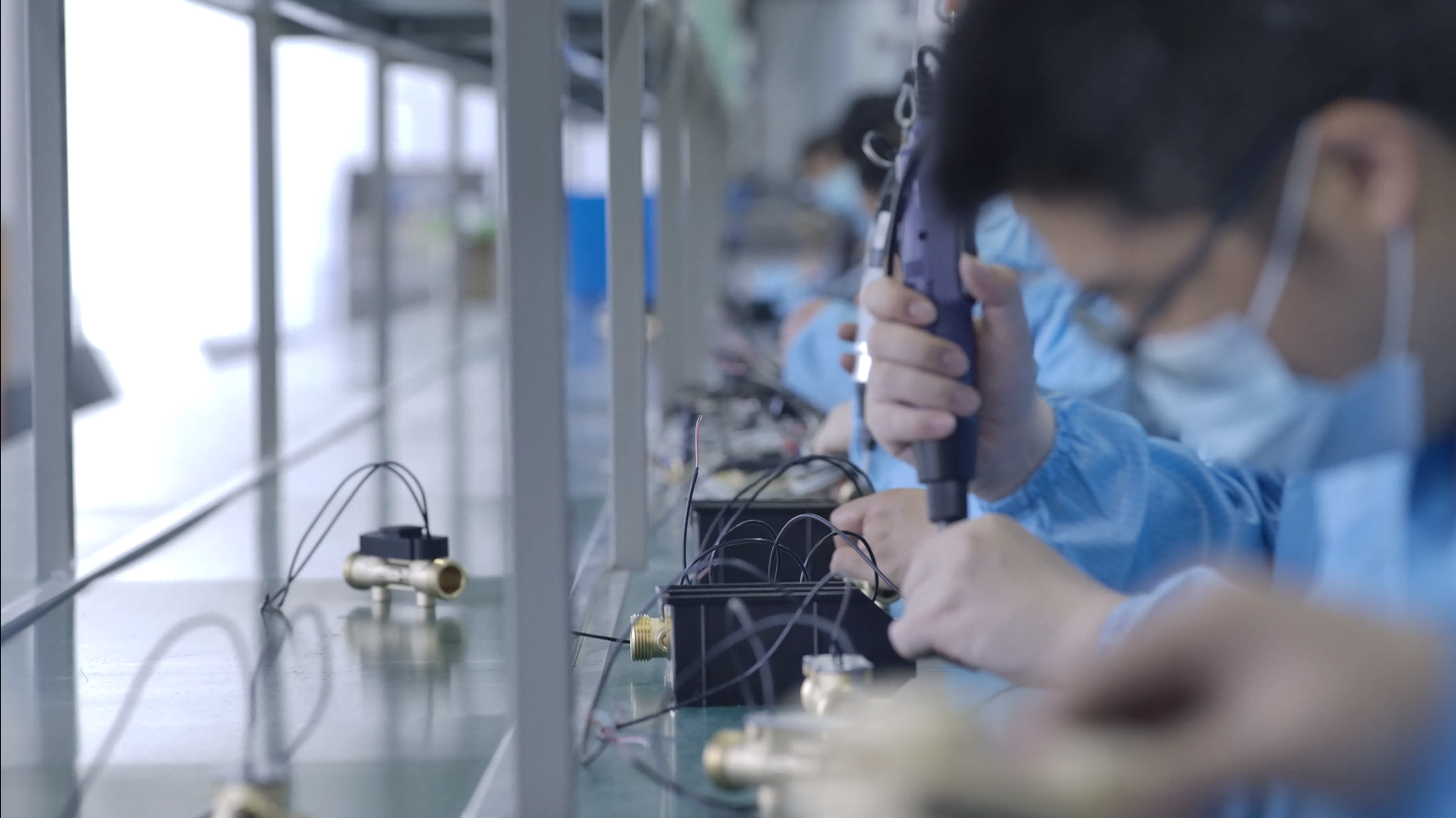 华体在线登录入口不断突破自我，创新技术